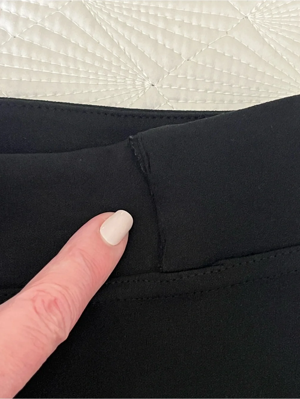 Calvin Klein CK Cropped Wide Leg Black Dress Pants Medium Like New Stretch Comfy
